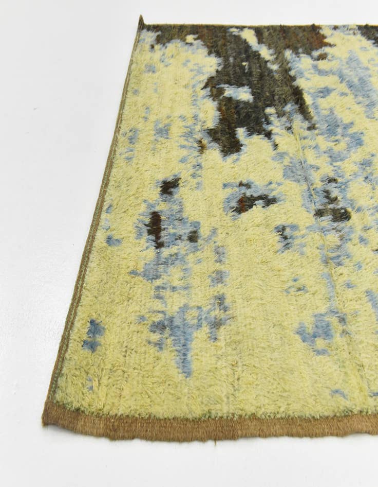 Detail image of  4' 10 x 6'  Hand Knotted Darya Wool Rug