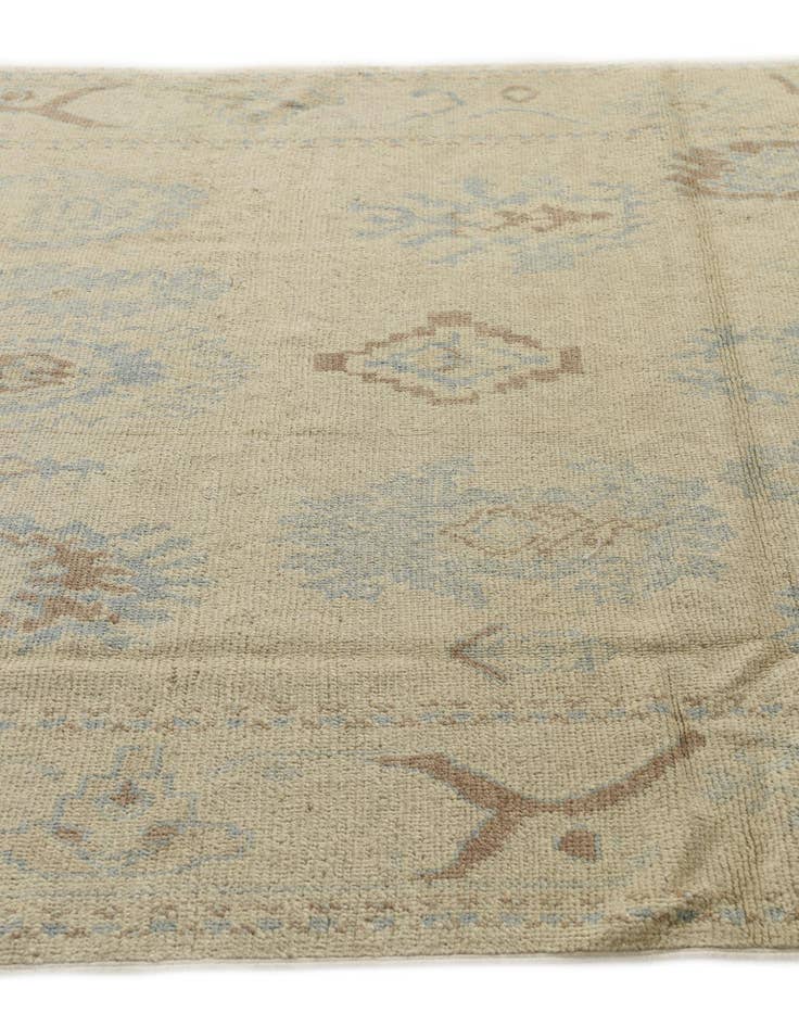 Detail image of  4' 8 x 6' 9  Hand Knotted Darya Wool Rug