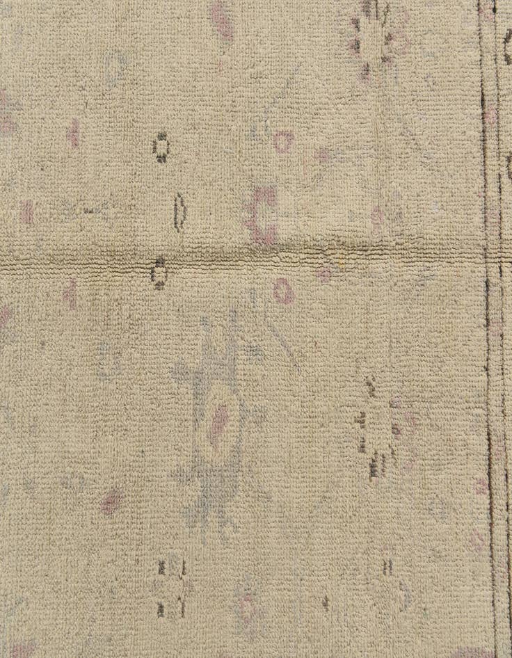 Detail image of  4' 9 x 6' 3  Hand Knotted Darya Wool Rug