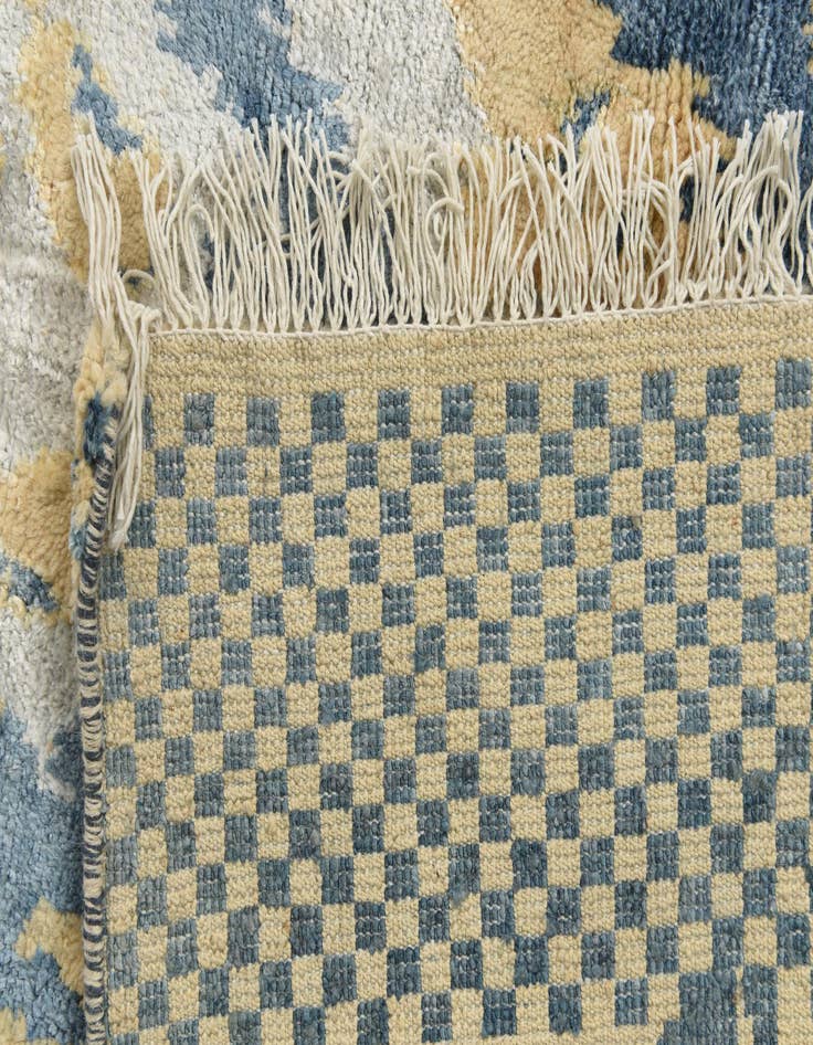 Detail image of  5' x 8' 1  Hand Knotted Darya Rug