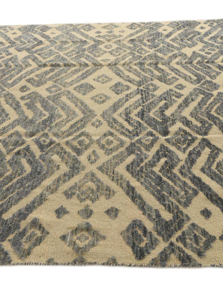 Detail image of  8' 1 x 10' 4  Hand Knotted Darya Wool Rug