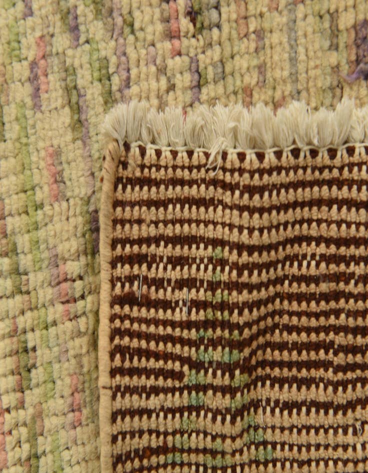 Detail image of  7' 9 x 9'  Hand Knotted Darya Wool Rug