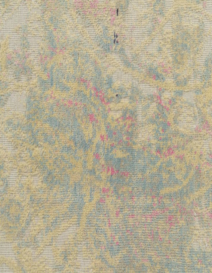 Detail image of  6' 2 x 9' 7  Hand Knotted Darya Wool Rug