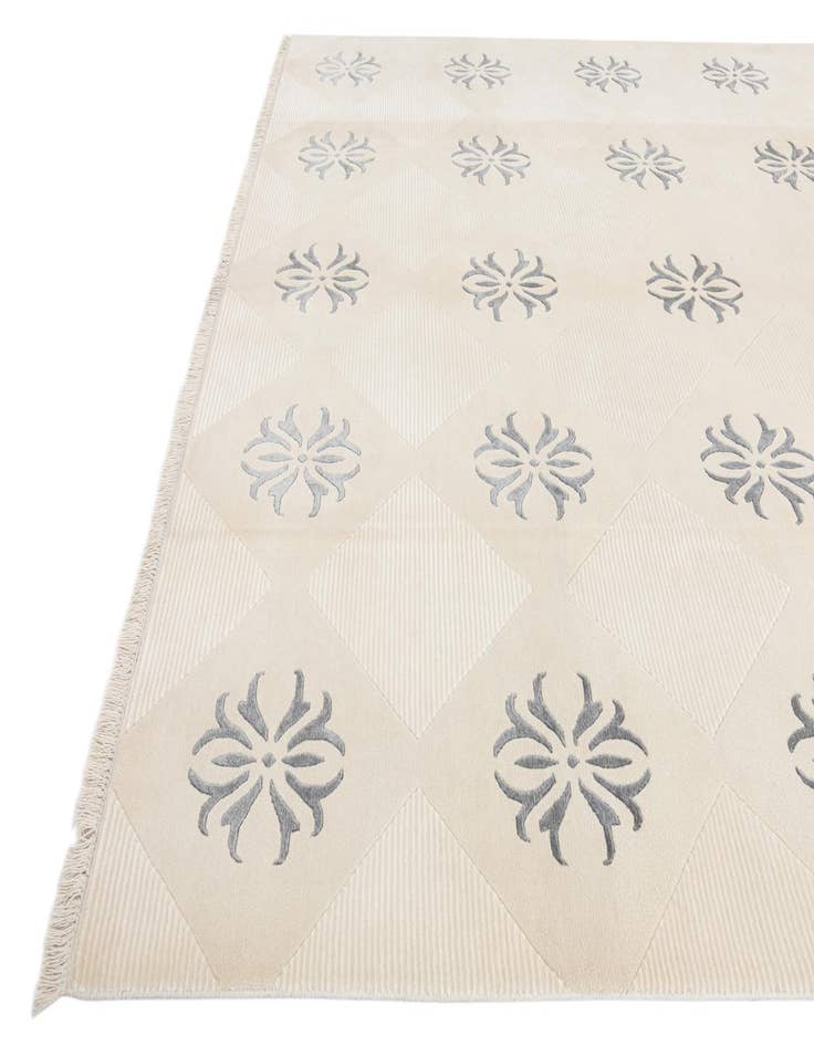 Detail image of  8' 1 x 10' 4  Hand Knotted Darya Wool Rug