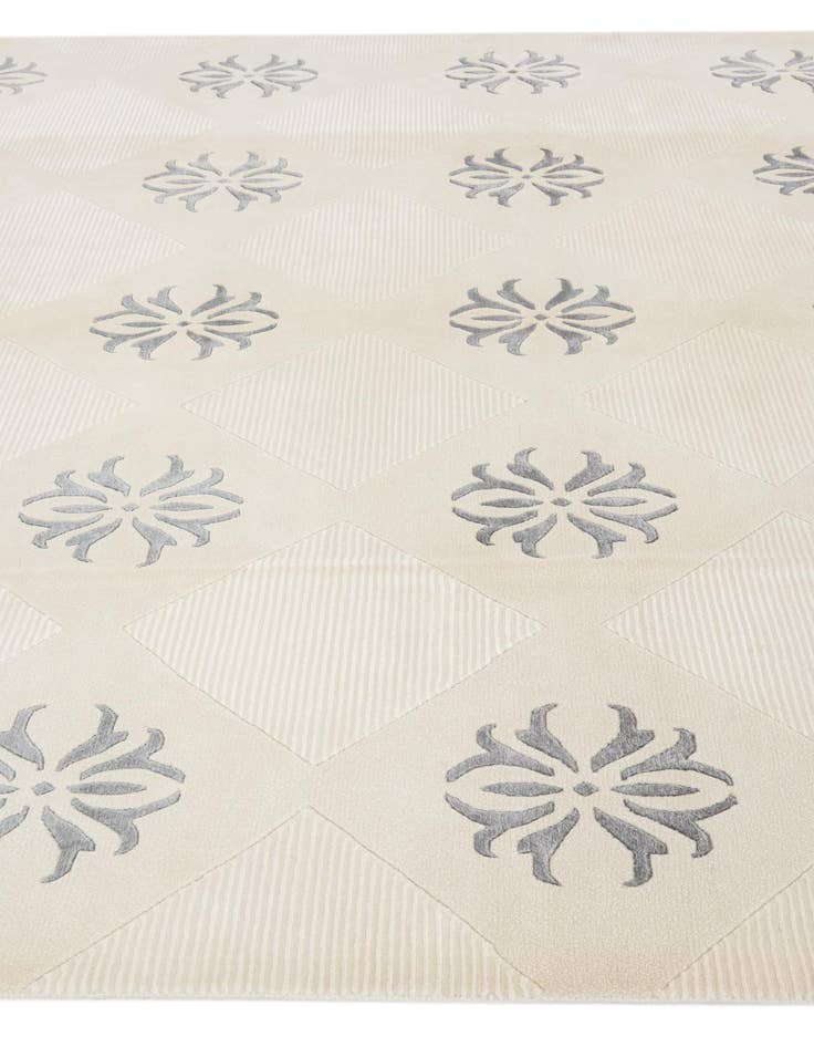 Detail image of  8' 1 x 10' 4  Hand Knotted Darya Wool Rug