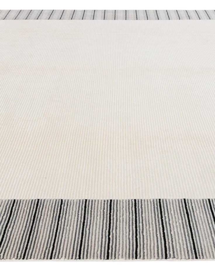 Detail image of  7' 10 x 9' 9  Hand Knotted Darya Wool Rug