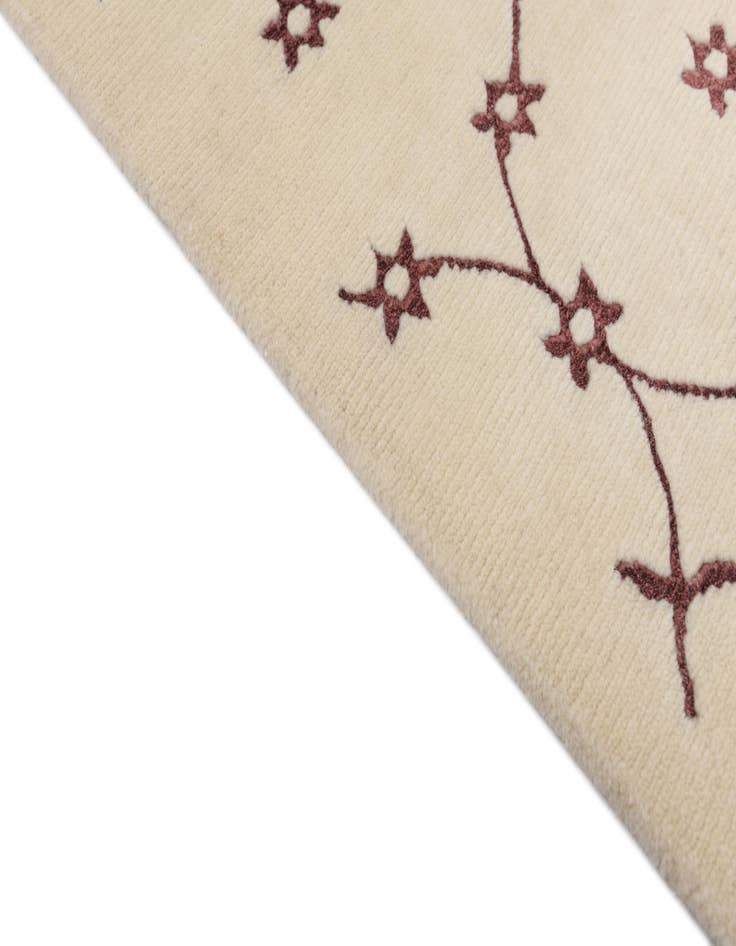 Detail image of  8' 2 x 11' 6  Hand Knotted Darya Wool Rug