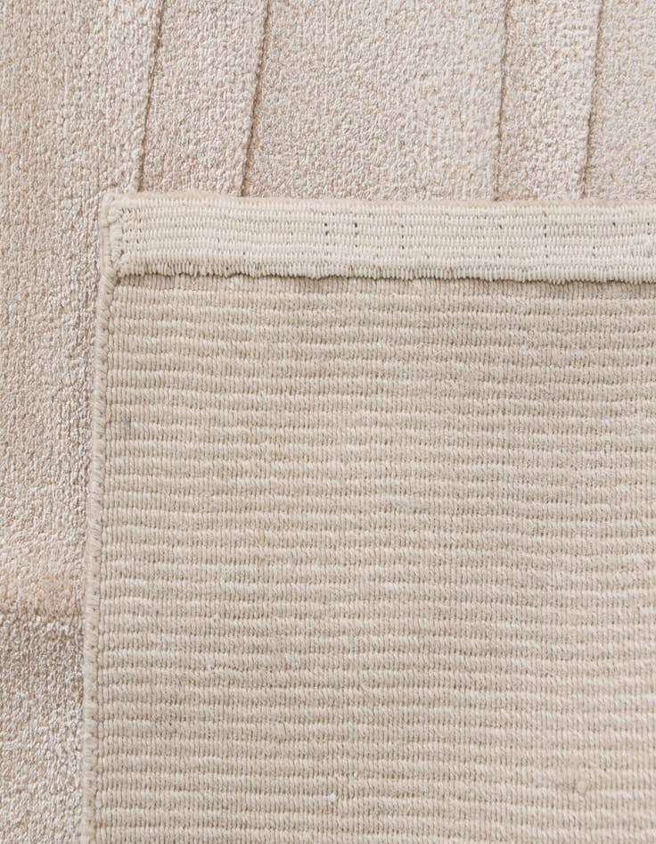 Detail image of  8' 2 x 11' 6  Hand Knotted Darya Wool Rug