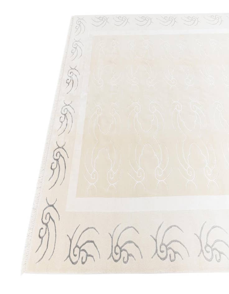 Detail image of  6' 6 x 9' 7  Hand Knotted Darya Wool Rug