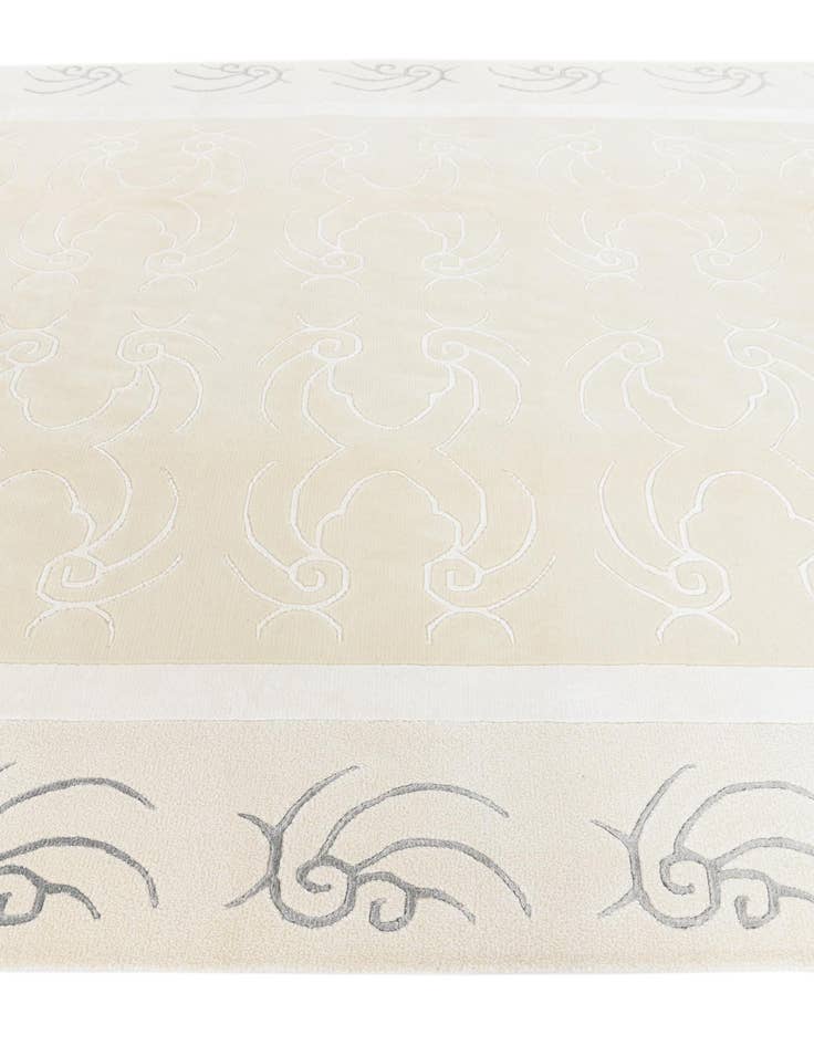 Detail image of  6' 6 x 9' 7  Hand Knotted Darya Wool Rug