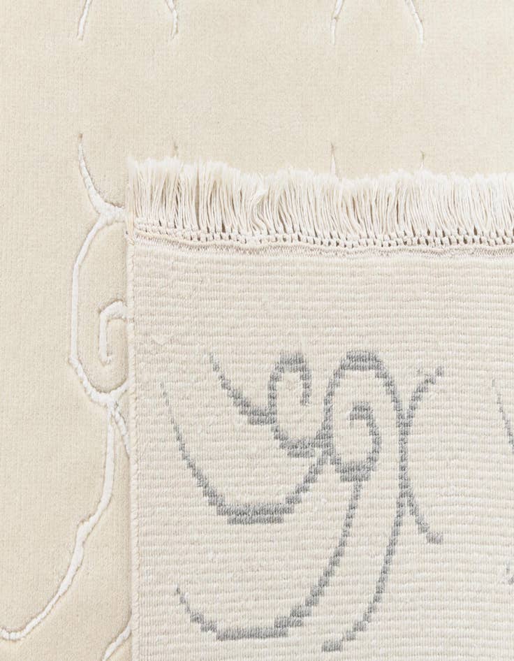 Detail image of  6' 6 x 9' 7  Hand Knotted Darya Wool Rug