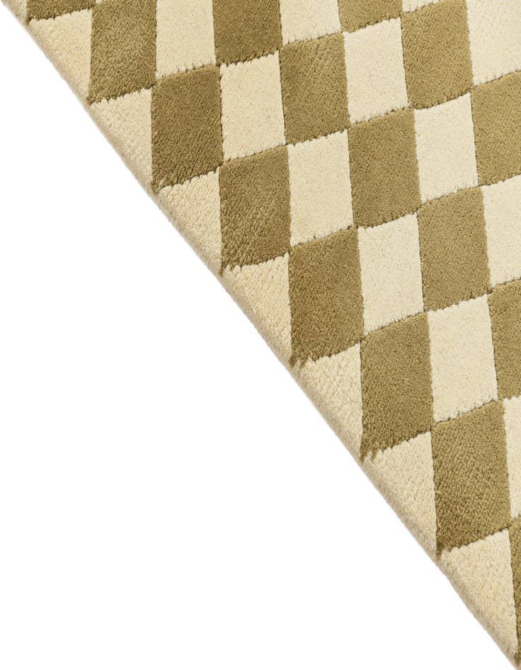 Detail image of  3' x 4' 10  Hand Knotted Darya Wool Rug