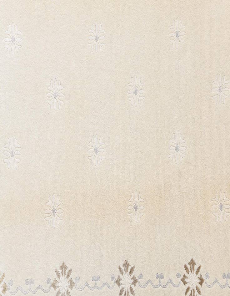 Detail image of  5' 7 x 8' Darya Rug