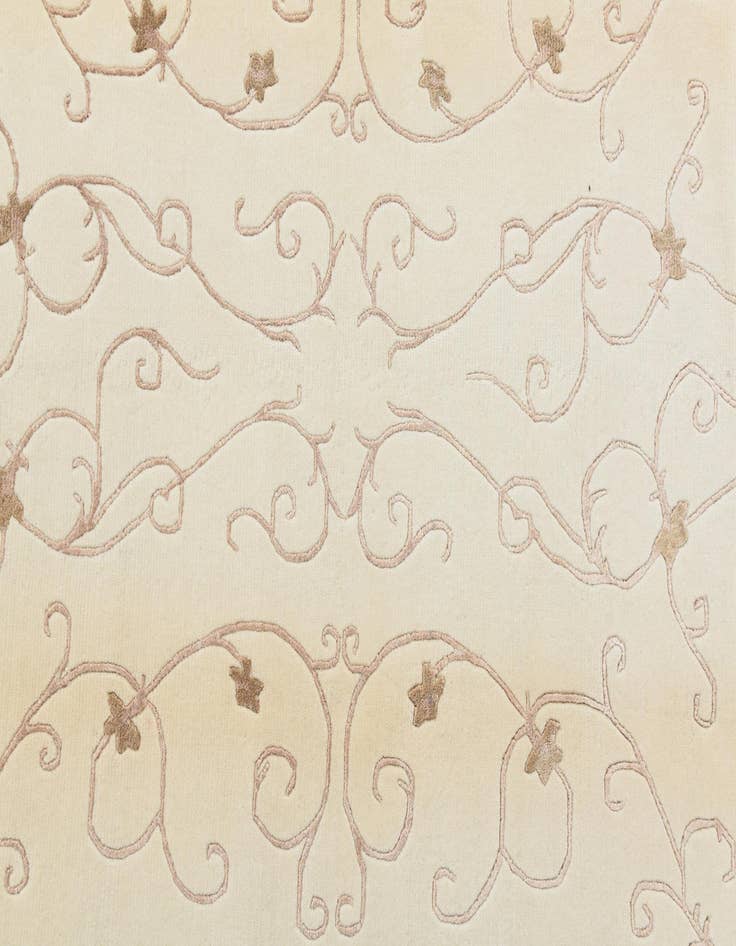 Detail image of  5' 7 x 8' Darya Rug