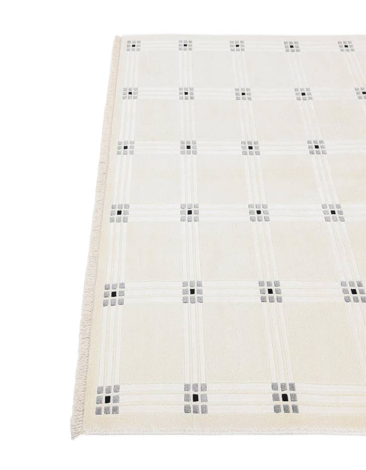 Detail image of  5' 6 x 7' 10 Darya Rug