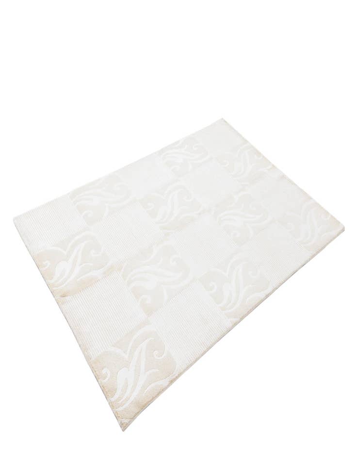 Detail image of  3' 11 x 6'  Hand Knotted Darya Wool Rug