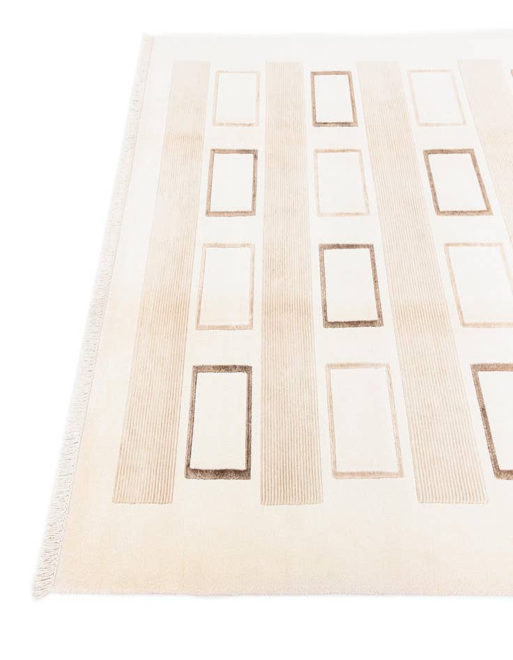 Detail image of  5' 8 x 8' 2  Hand Knotted Darya Wool Rug