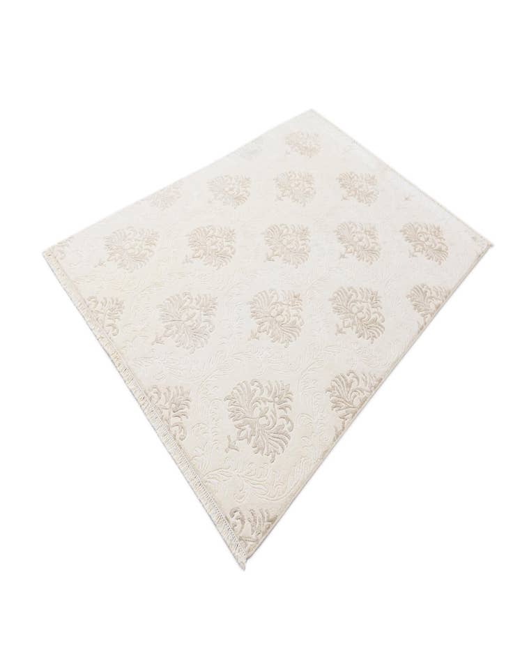 Detail image of  5' 7 x 8'  Hand Knotted Darya Wool Rug