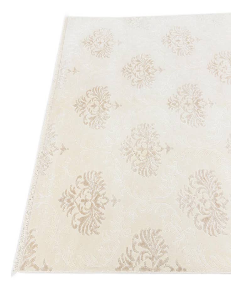 Detail image of  5' 7 x 8'  Hand Knotted Darya Wool Rug