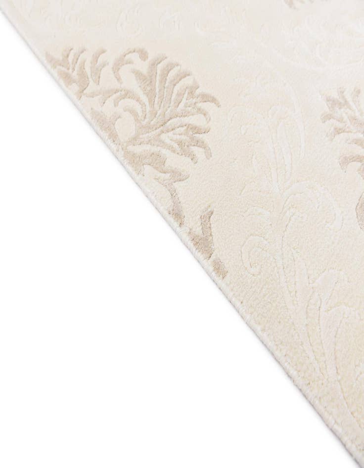 Detail image of  5' 7 x 8'  Hand Knotted Darya Wool Rug