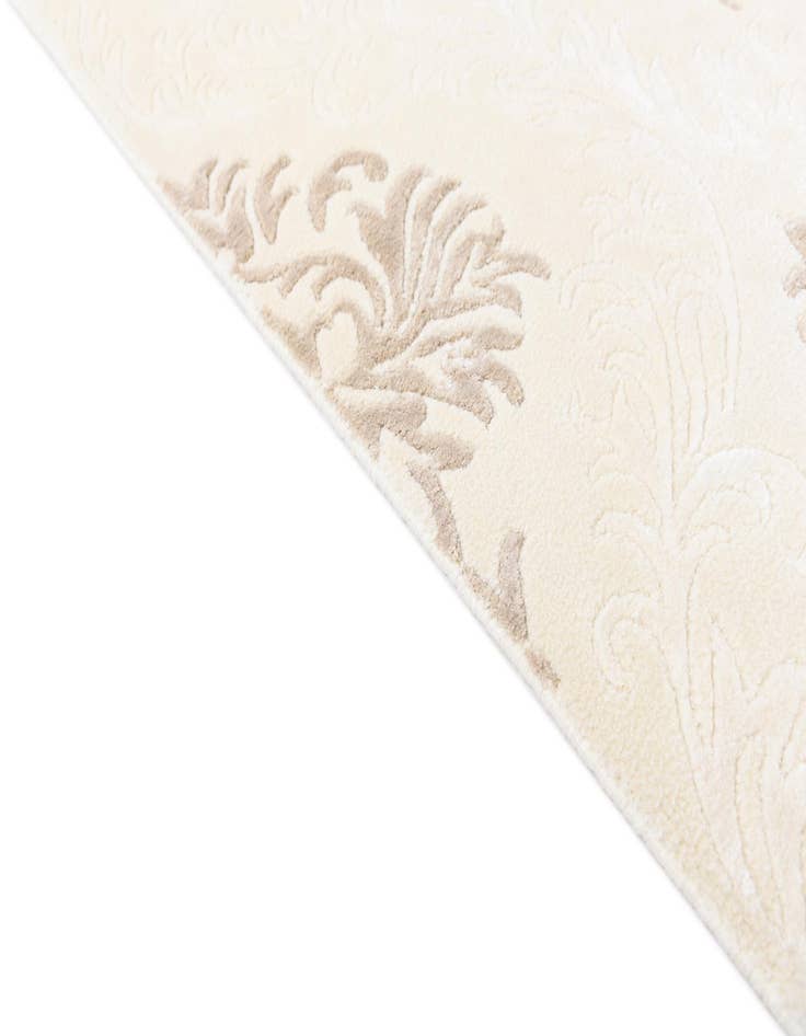 Detail image of  5' 7 x 7' 10  Hand Knotted Darya Wool Rug