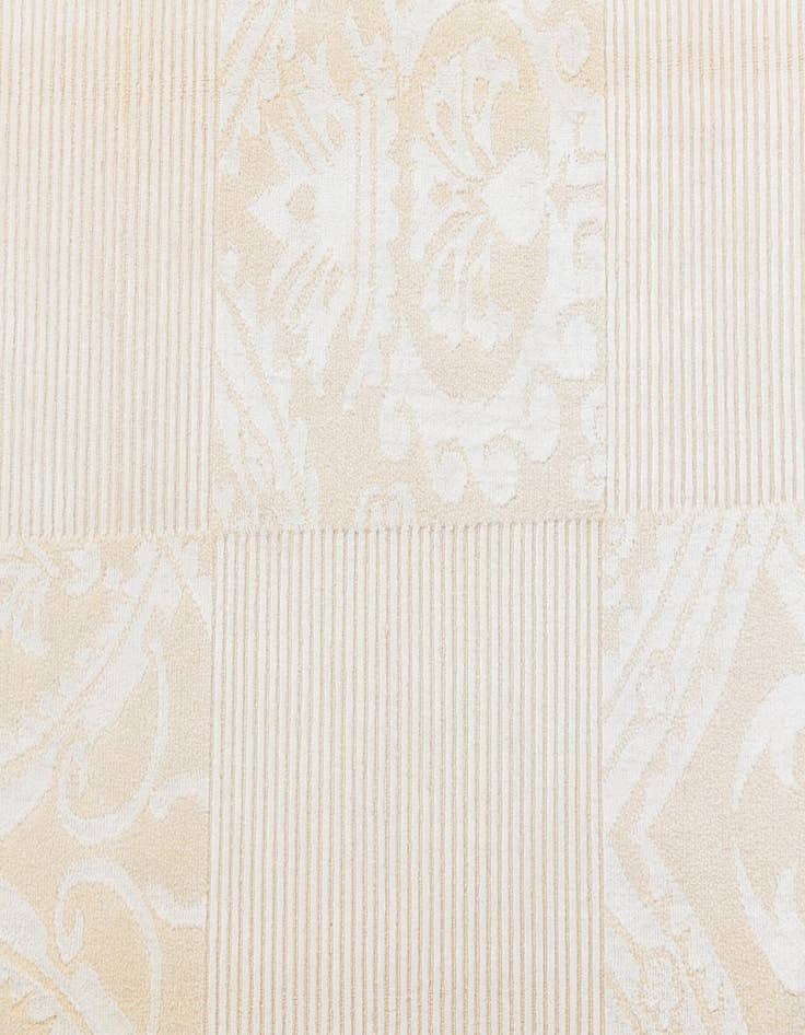 Detail image of  5' 9 x 8'  Hand Knotted Darya Wool Rug