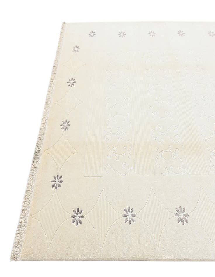 Detail image of  5' 9 x 8'  Hand Knotted Darya Wool Rug