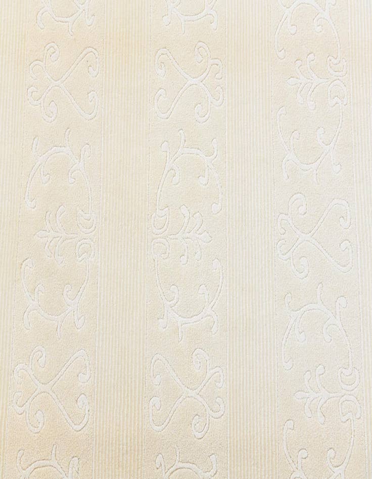 Detail image of  5' 9 x 8'  Hand Knotted Darya Wool Rug