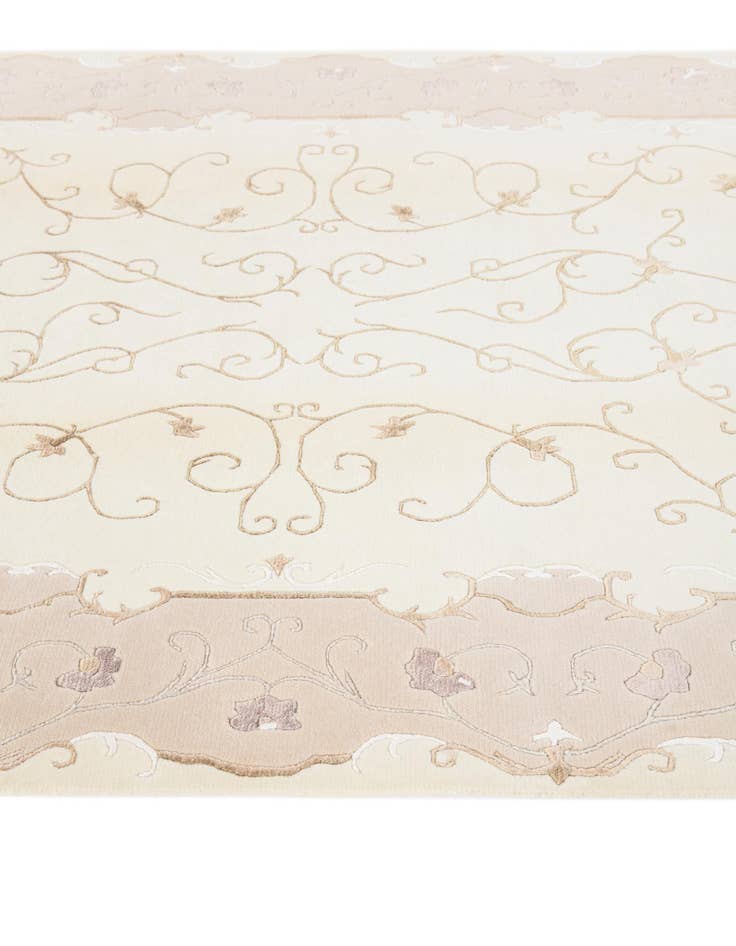 Detail image of  5' 7 x 7' 10  Hand Knotted Darya Wool Rug