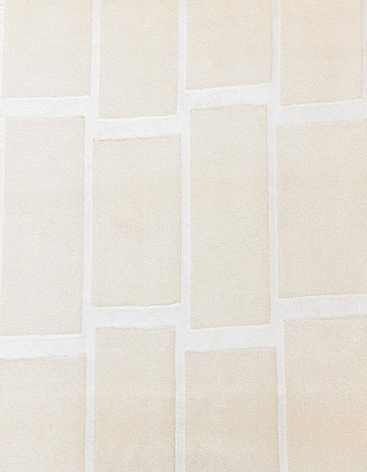 Detail image of  5' 7 x 8'  Hand Knotted Darya Wool Rug