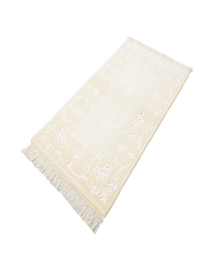 Detail image of  2' 7 x 4' 10  Hand Knotted Darya Wool Rug