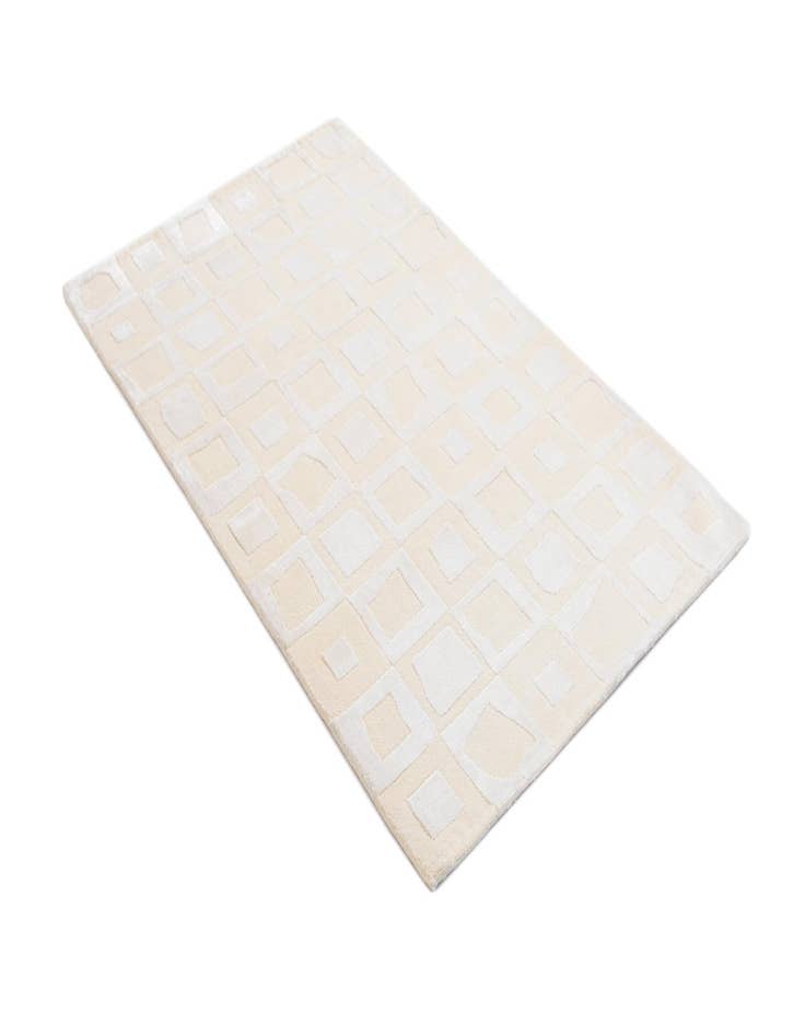 Detail image of  3' x 5'  Hand Knotted Darya Wool Rug