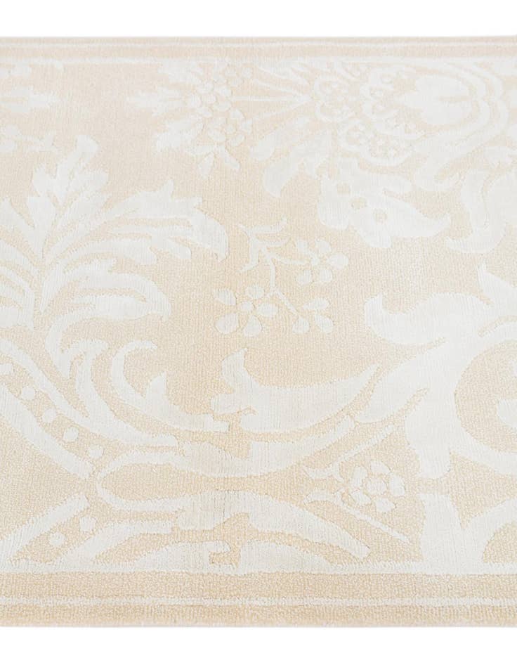 Detail image of  2' 11 x 4' 11  Hand Knotted Darya Wool Rug