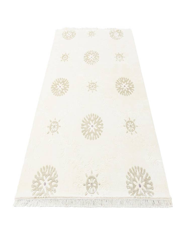 Detail image of  5' 6 x 8'  Hand Knotted Darya Wool Rug