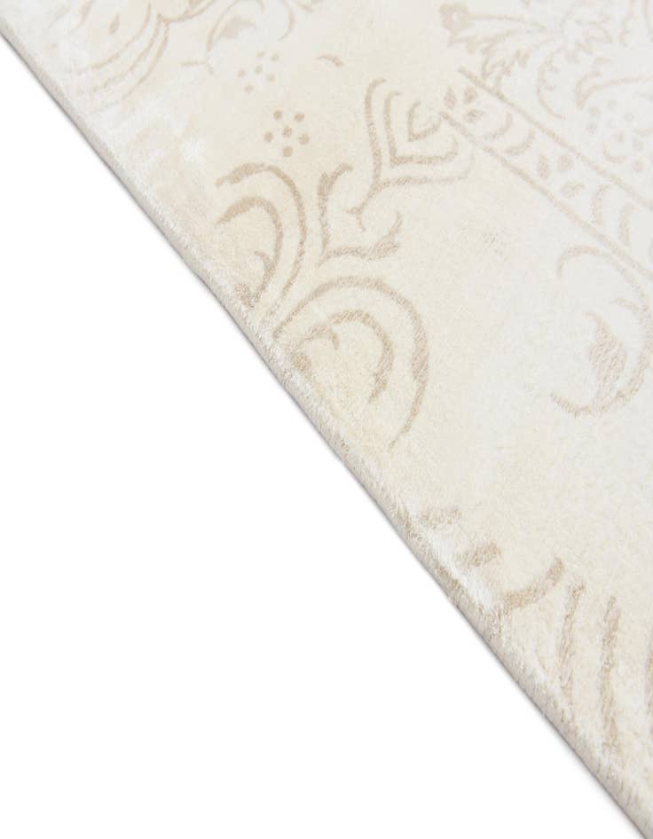 Detail image of  5' 6 x 7' 10  Hand Knotted Darya Wool Rug