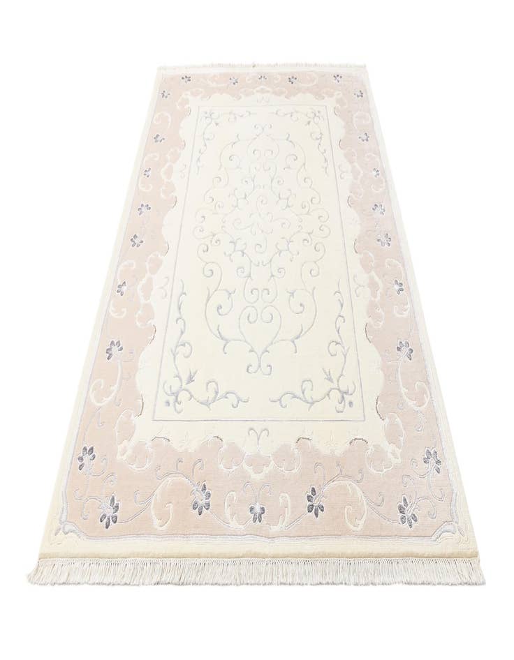 Detail image of  5' 7 x 8' 2  Hand Knotted Darya Wool Rug