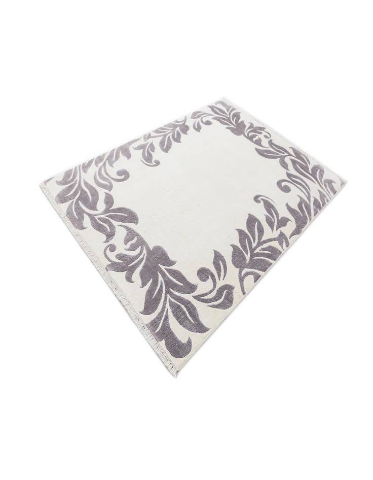 Detail image of  6' x 8' Darya Rug