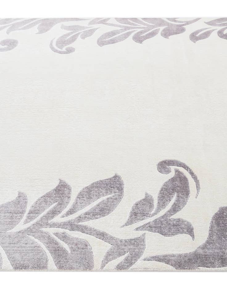 Detail image of  6' x 8' Darya Rug