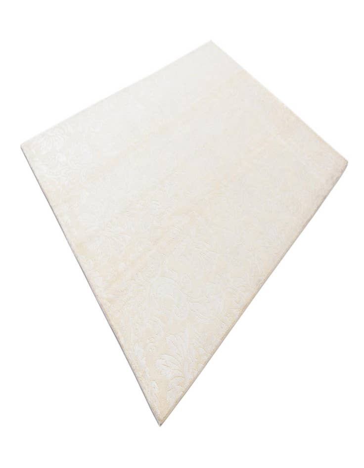 Detail image of  5' 9 x 8' Darya Rug