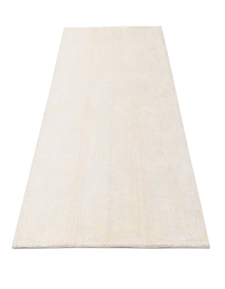 Detail image of  5' 9 x 8' Darya Rug