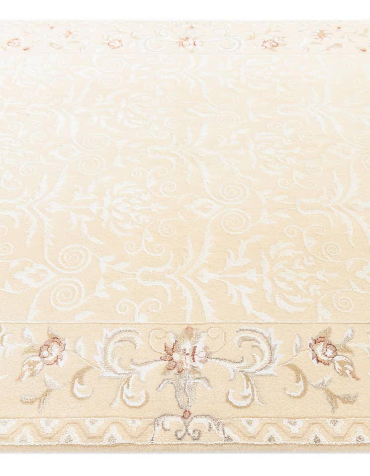 Detail image of  5' 9 x 7' 10 Darya Rug