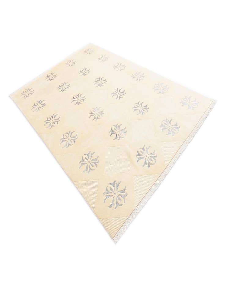 Detail image of  6' 7 x 9' 10  Hand Knotted Darya Wool Rug