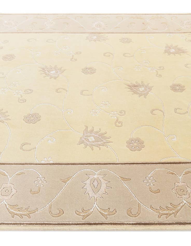 Detail image of  5' 8 x 7' 10  Hand Knotted Darya Rug