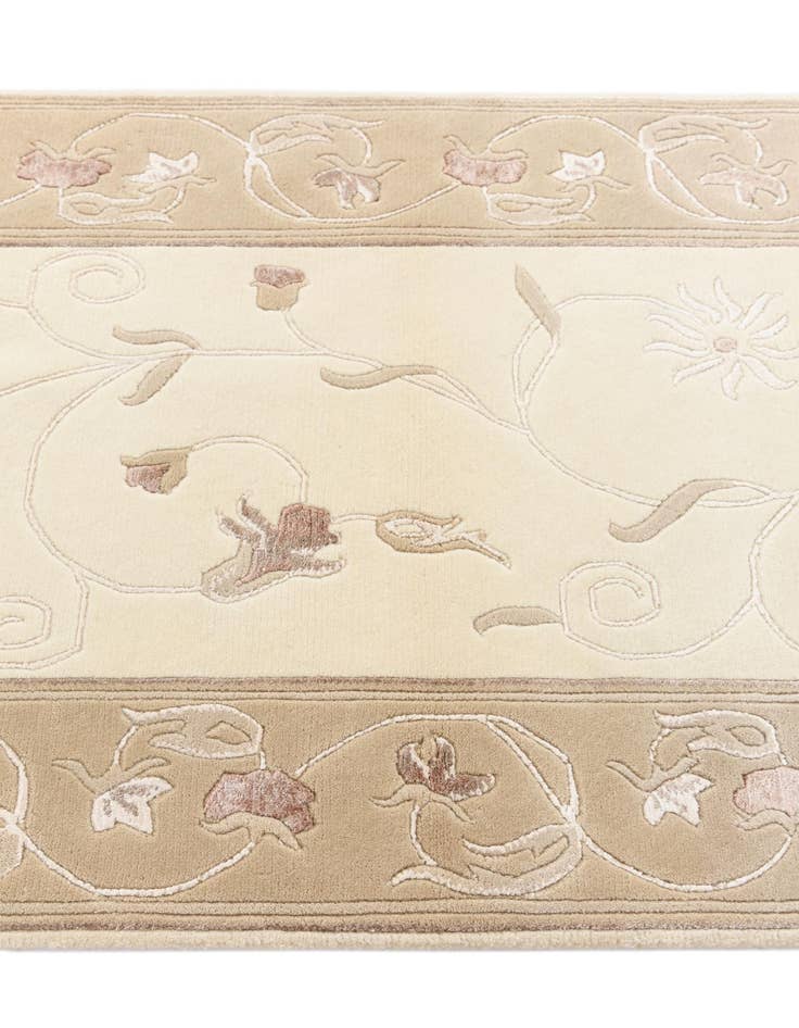 Detail image of  2' 11 x 5' 1  Hand Knotted Darya Rug