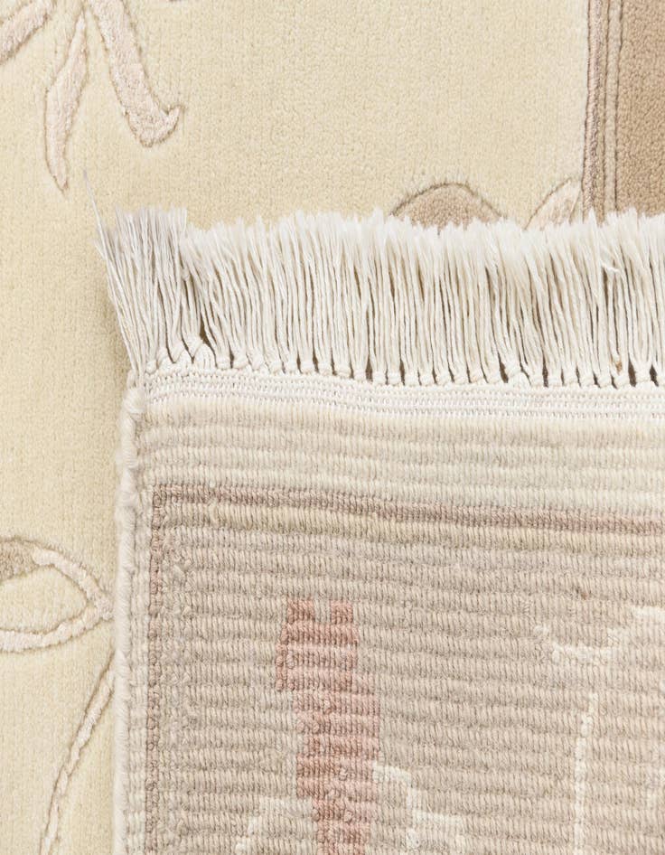 Detail image of  2' 11 x 5' 1  Hand Knotted Darya Rug