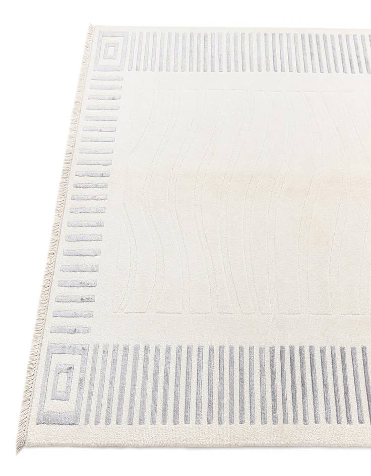 Detail image of  4' x 6' Darya Rug