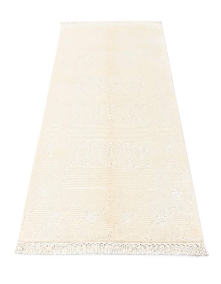 Detail image of  4' x 6' Darya Rug