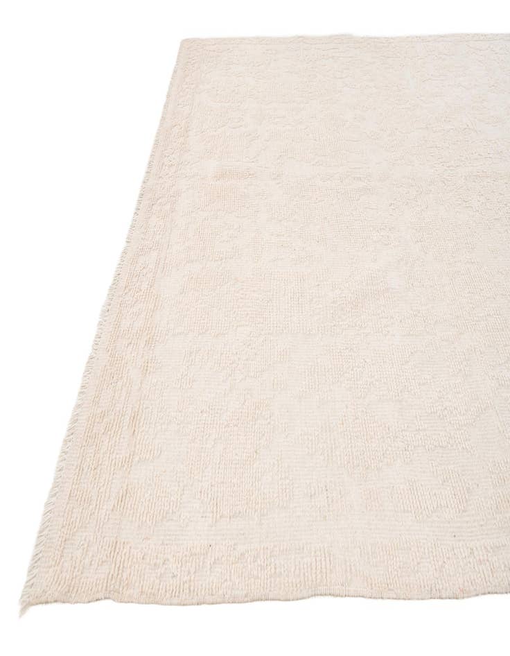 Detail image of  6' x 9' 4  Hand Knotted Darya Wool Rug