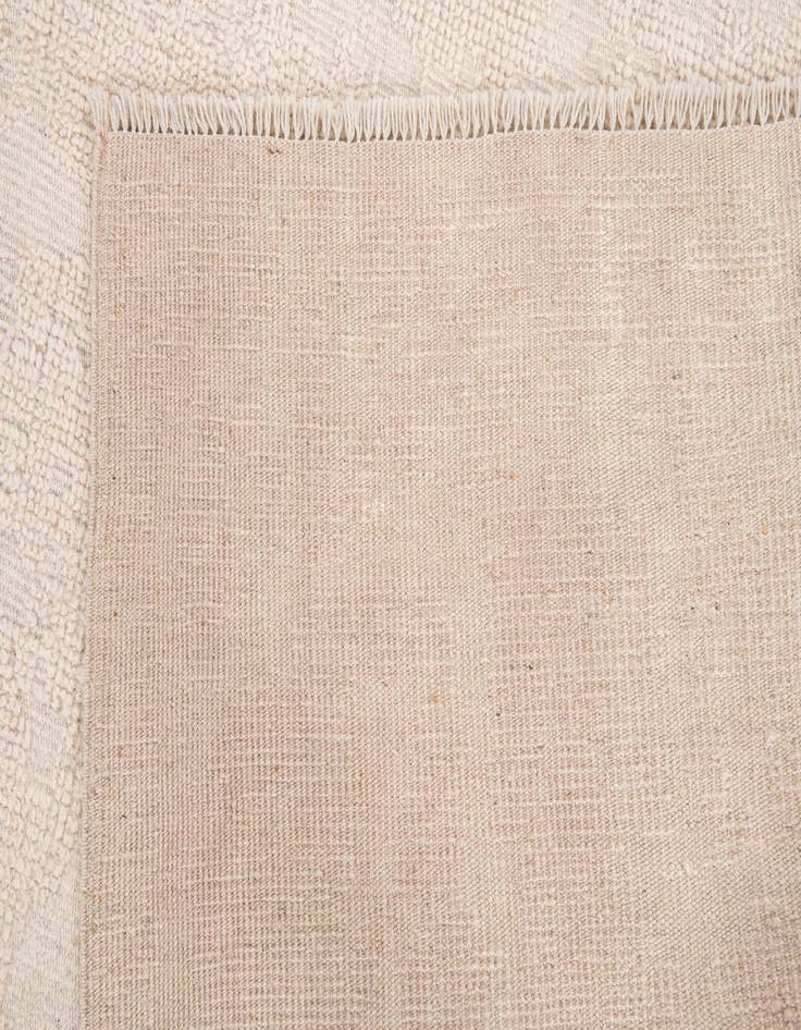 Detail image of  6' x 9' 4  Hand Knotted Darya Wool Rug