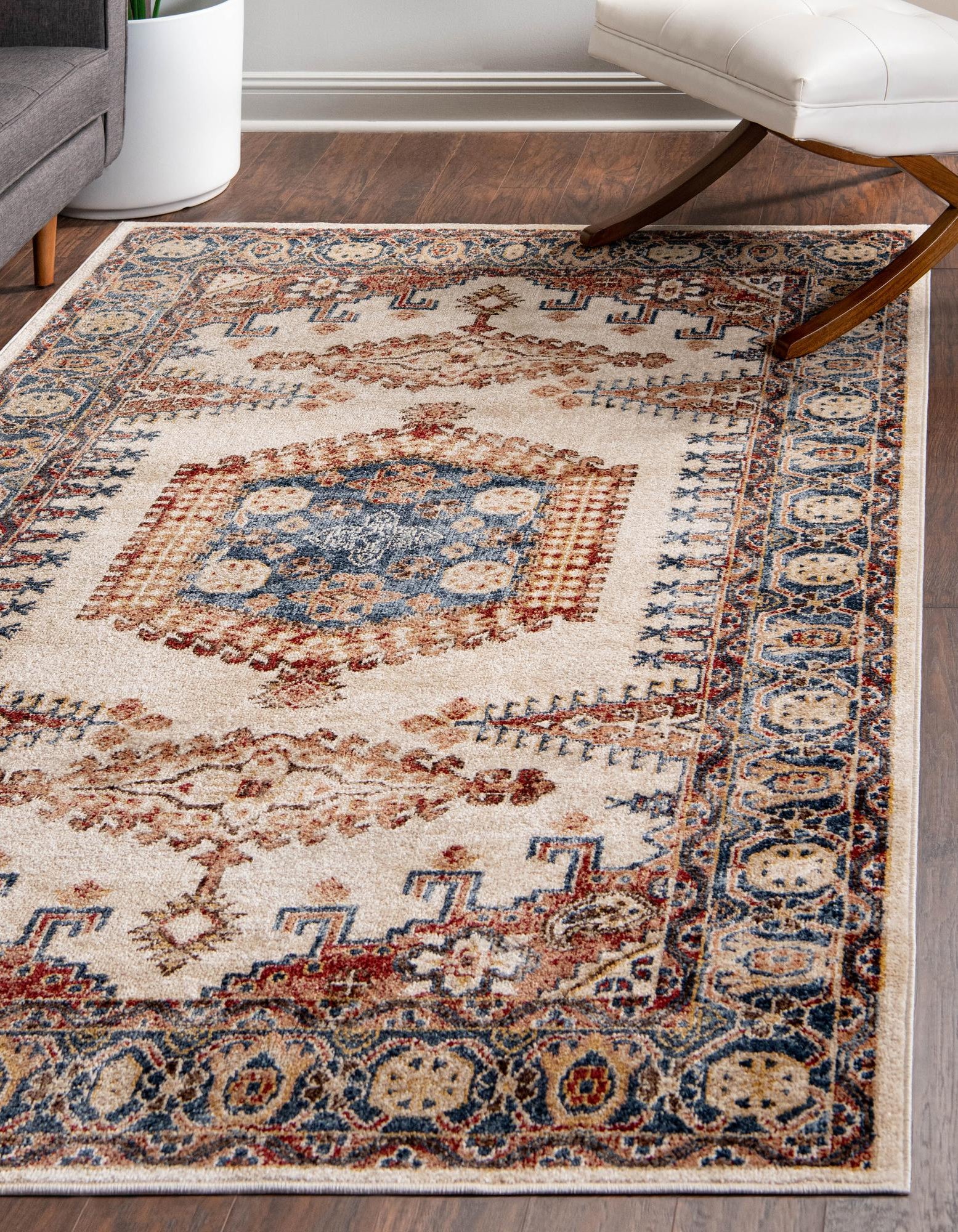 Cream 5' x 8' Eden Rug | Rugs.com